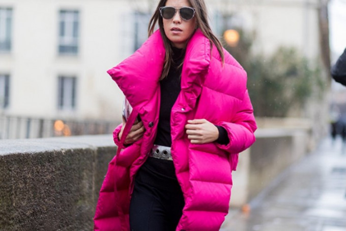 Жіночі зимові пуховики, модні у 2022-2023 роках: тенденції моди, фасони та моделі, тканини та кольори