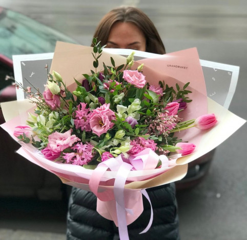 Як підписати фото з квітами: 100+ фраз