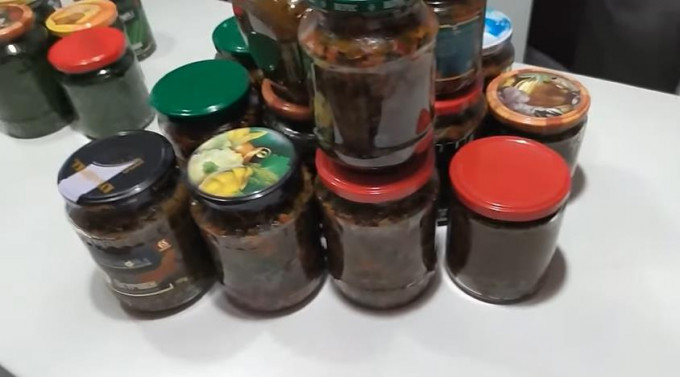 Класична аджика на зиму: 13 рецептів найсмачнішої домашньої аджики