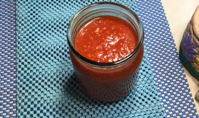 Класична аджика на зиму: 13 рецептів найсмачнішої домашньої аджики