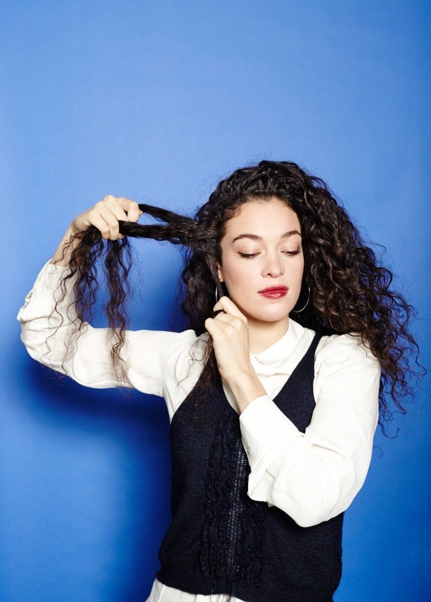 15 зачісок для кучерявого та кучерявого волосся легко та швидко: фото