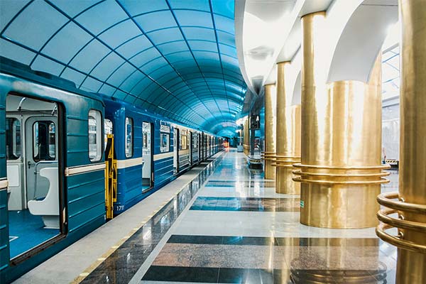 До чого сниться метро жінці чи чоловікові — 46 тлумачень із різних сонників.