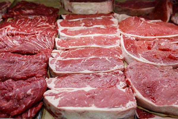 До чого сниться м'ясо свинини жінці чи чоловікові — 39 тлумачень із різних сонників.