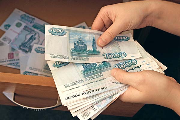 До чого сниться знайти гроші — 45 тлумачень із різних сонників