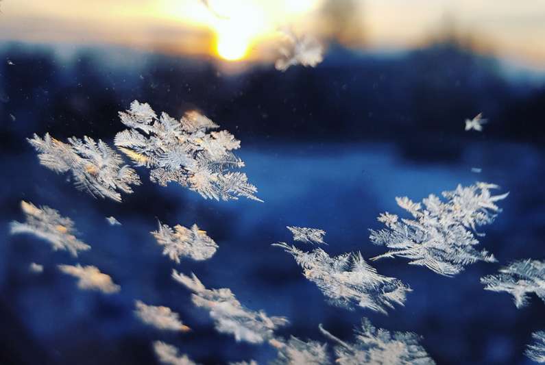 До чого сниться сніг білий чистий: жінці чи чоловікові, кучугури