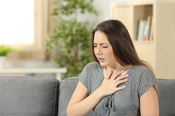 До чого сниться задихатися — 38 тлумачень із різних сонників.