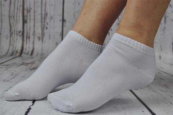 До чого сняться шкарпетки жінці чи чоловікові — 47 тлумачень із різних сонників.