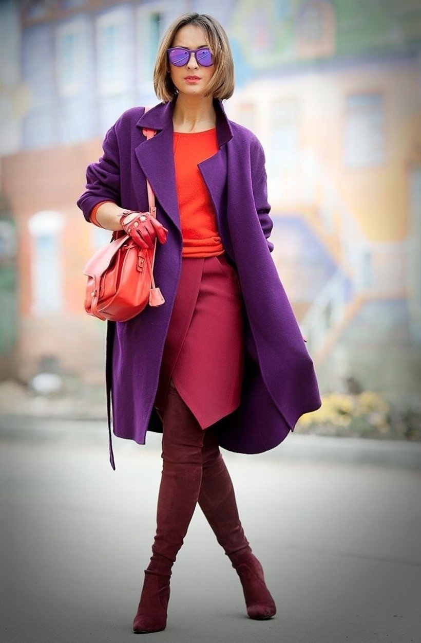 Як і з чим носити наймодніший колір 2023 Viva Magenta