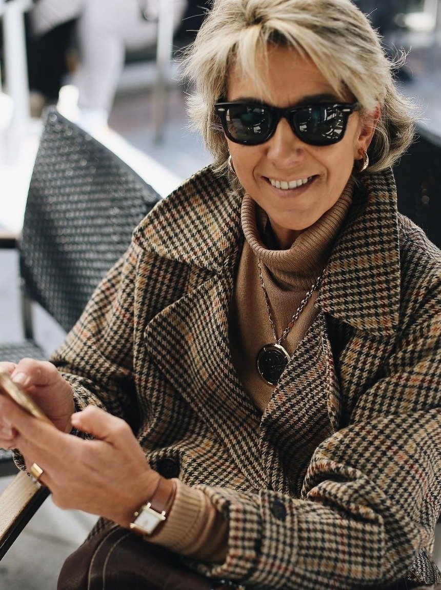 Мода 2023 для жінок за 50: головні тенденції сезону