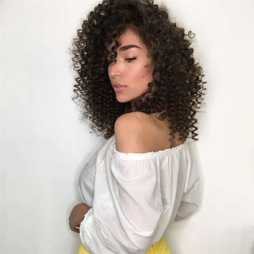 Афро кучері та африканські локони: фото на коротке волосся, як зробити зачіску в домашніх умовах