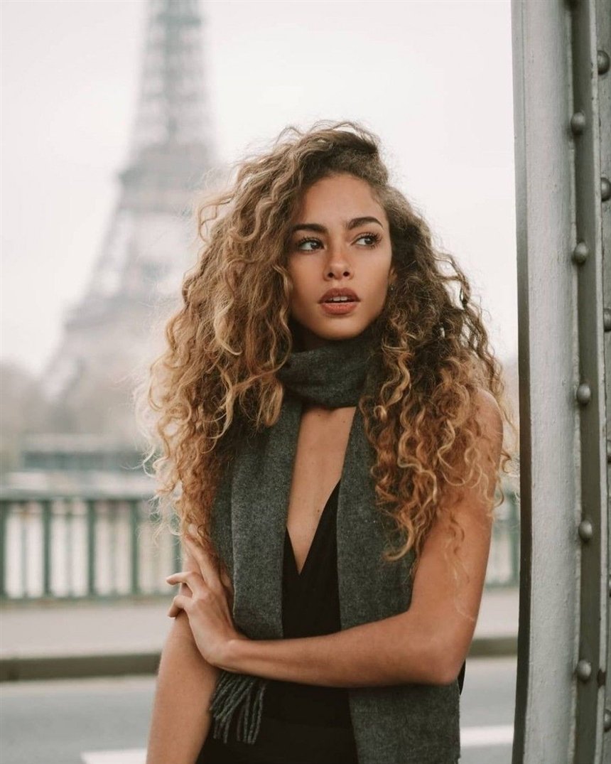 Хімічна завивка: легка та сучасна без шкоди, хімія на середнє та довге волосся, фото