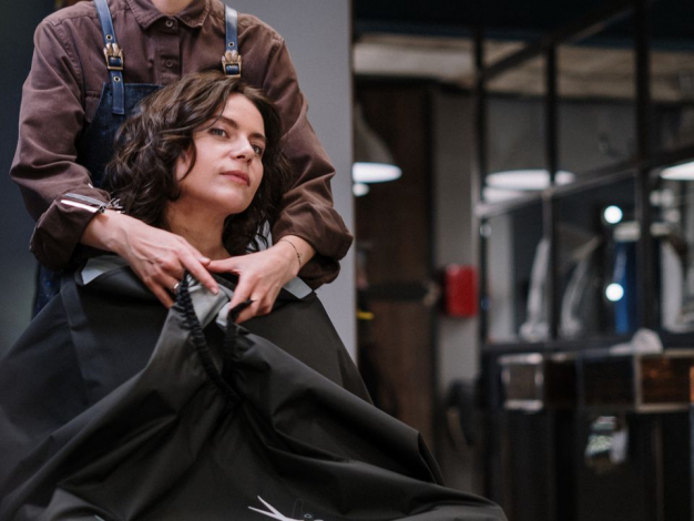 Як зрозуміти, що настав час поміняти стрижку: 5 вірних ознак