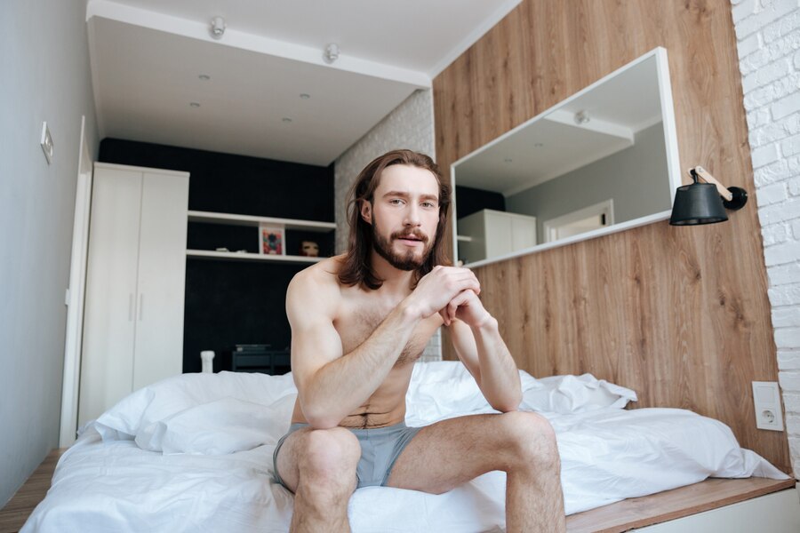 Як поводяться чоловіки після сексу: чому вони йдуть