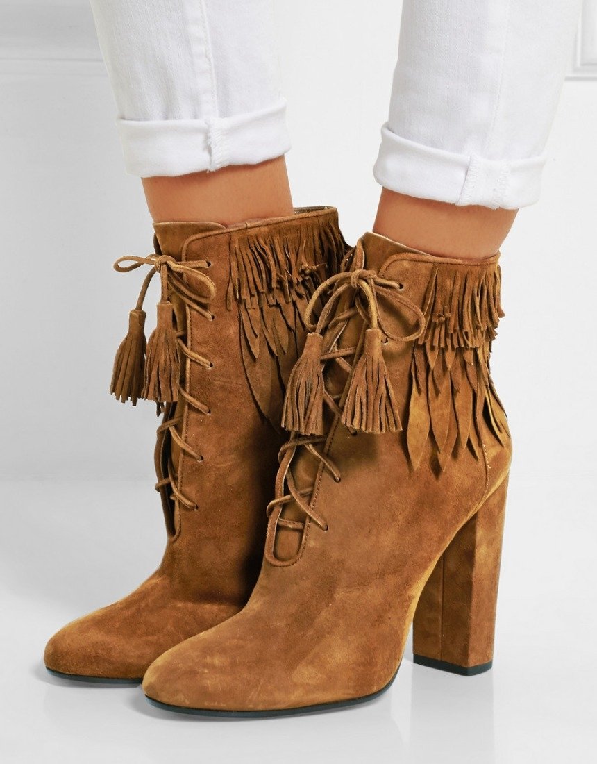 Які форми підборів у моді у 2023 році: головні тенденції сезону, фото