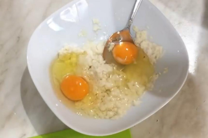 Котлети з фаршу яловичини – 12 рецептів соковитих та м'яких котлет