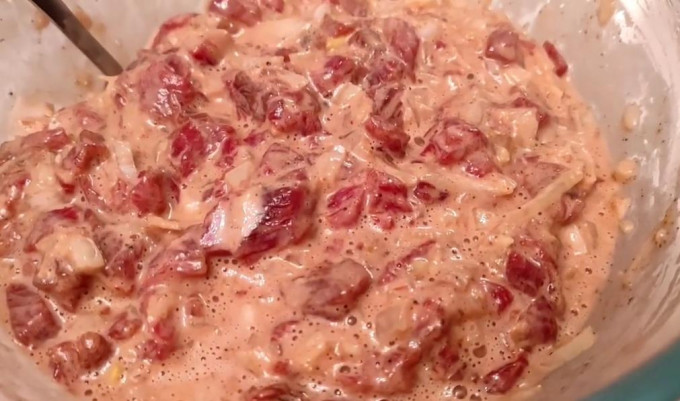 Котлети з фаршу яловичини – 12 рецептів соковитих та м'яких котлет