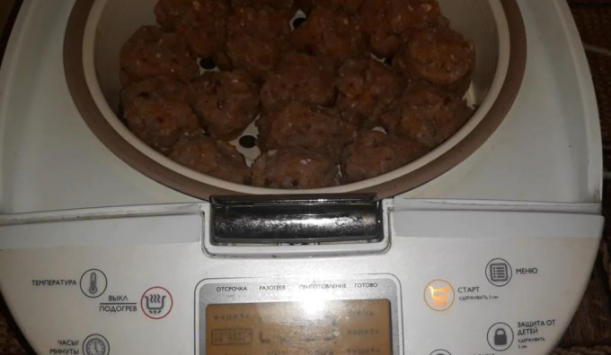 Котлети з фаршу яловичини – 12 рецептів соковитих та м'яких котлет