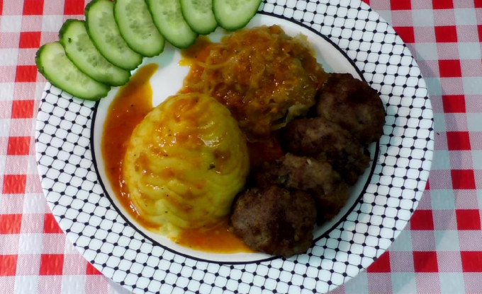 Котлети з фаршу яловичини – 12 рецептів соковитих та м'яких котлет