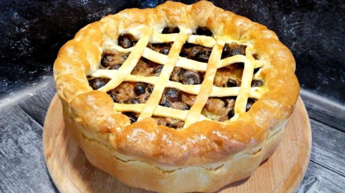 Пісні пироги - 15 простих і смачних рецептів