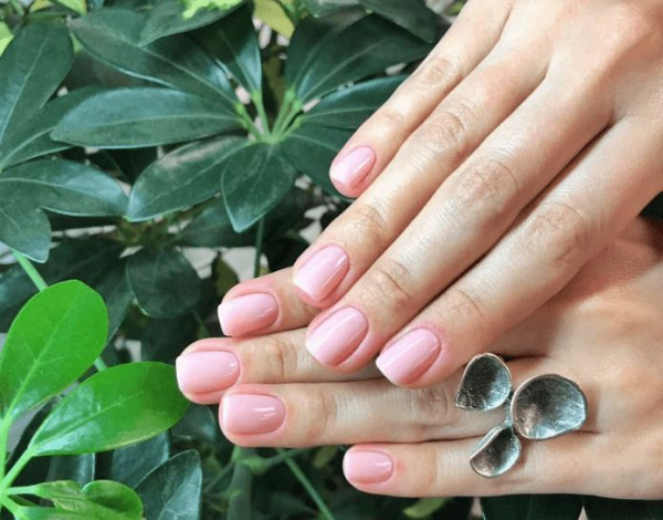 ТОП яскравих трендів у світі манікюру, які вам варто спробувати цього літа!