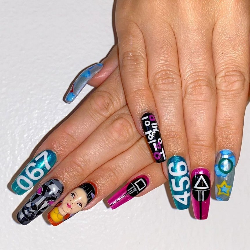 20 фотоідей манікюру за мотивами культових хорор-муві