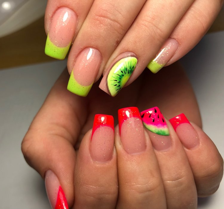 Красивий літній френч