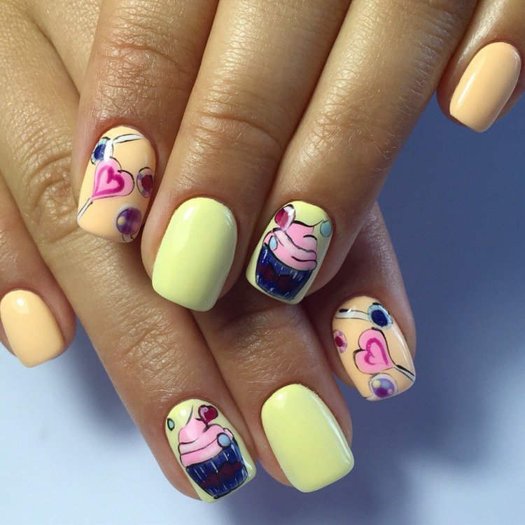 Літній манікюр