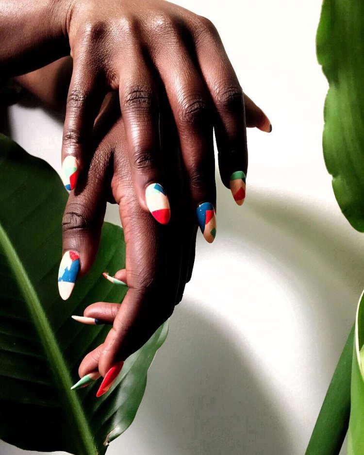 Отруйні нігті