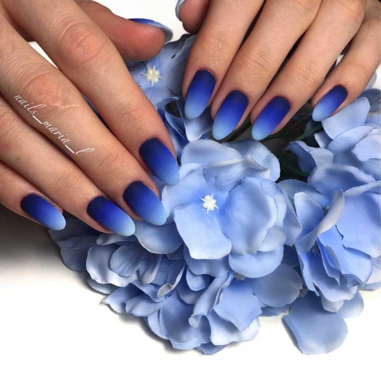 Дизайн нігтів омбре