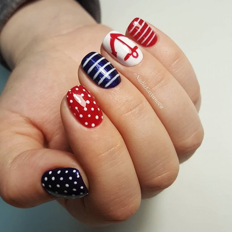 Морський манікюр