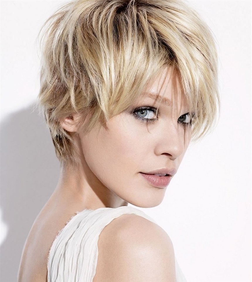 Жіночі стрижки на коротке волосся: фото