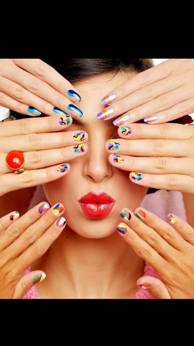 Интересный маникюр