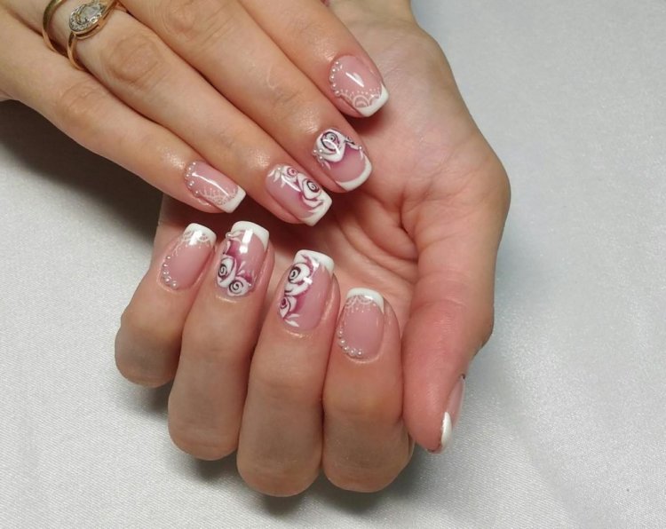 Маникюр для женщины