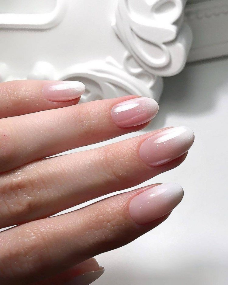 Френч градиент нюд