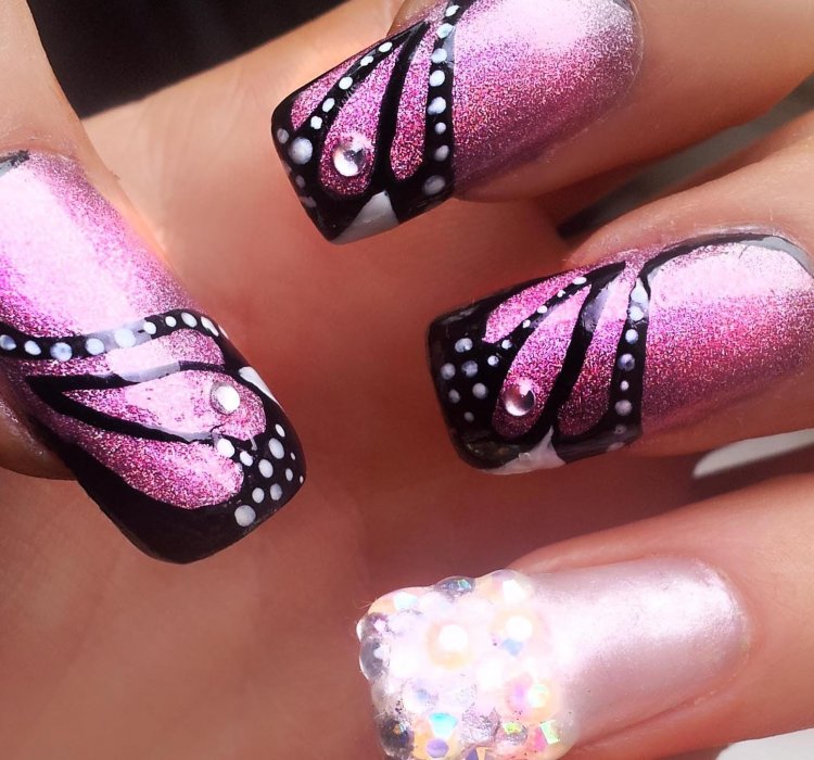 Дизайн нігтів