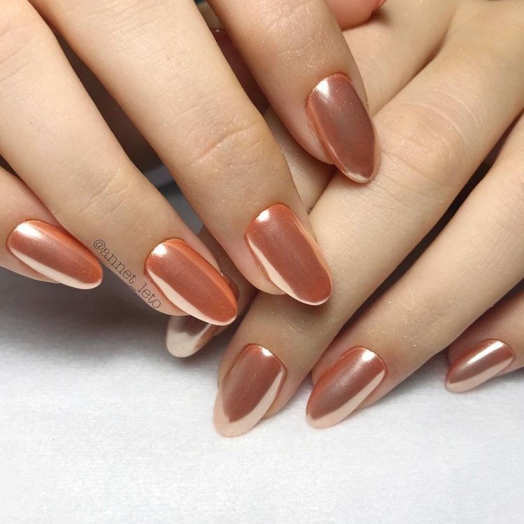 Гарне нарощування нігтів