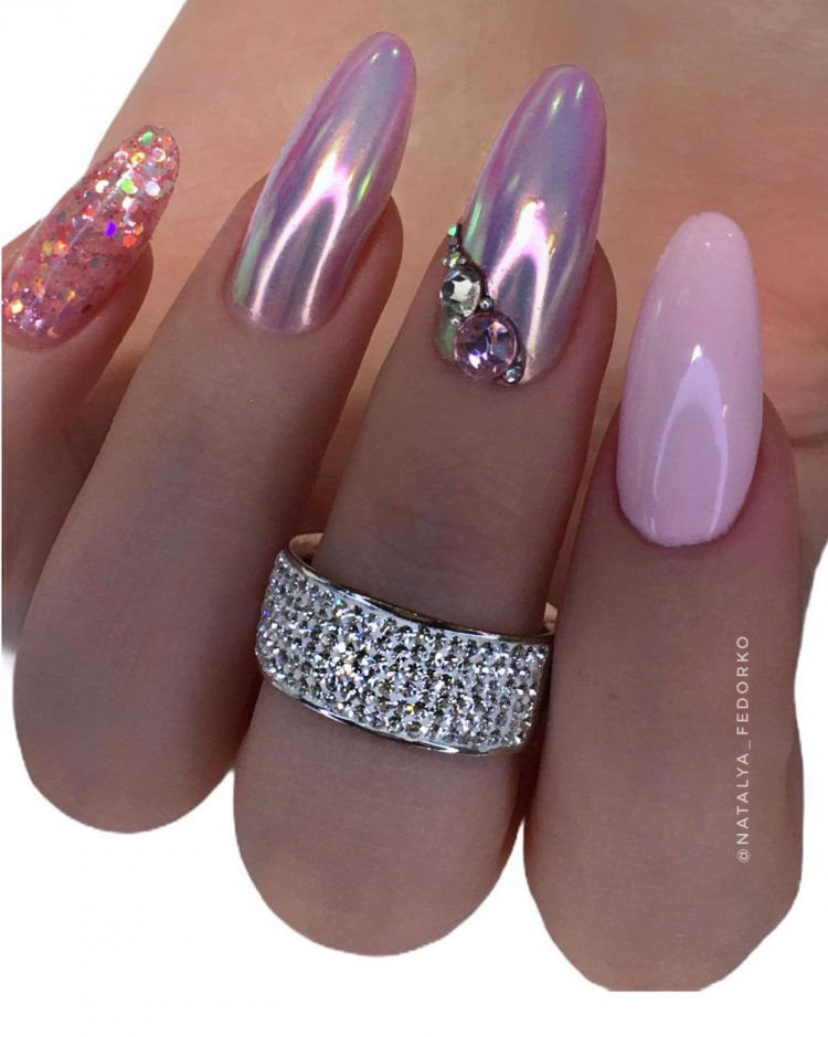 Красивый маникюр с втиркой