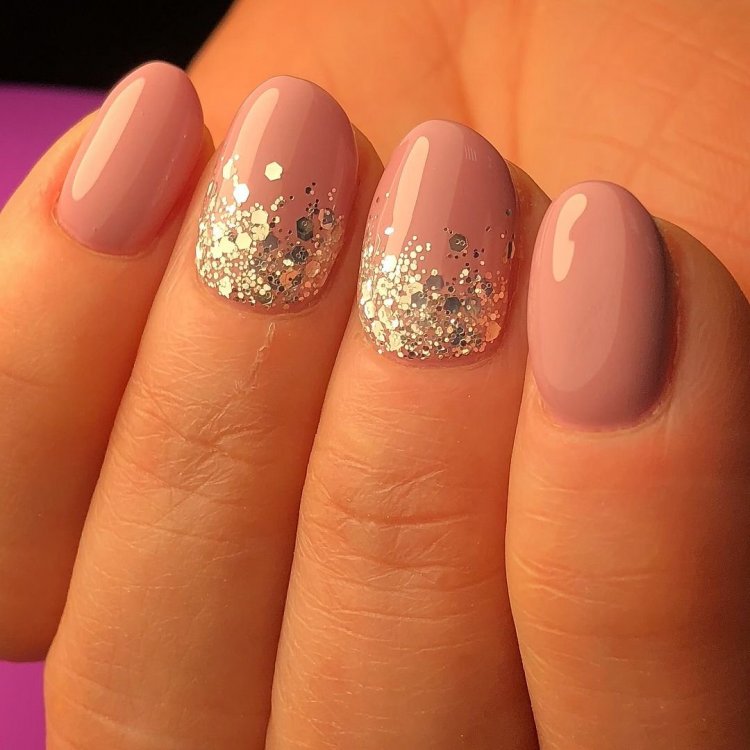 Дизайн накопоткие ногти