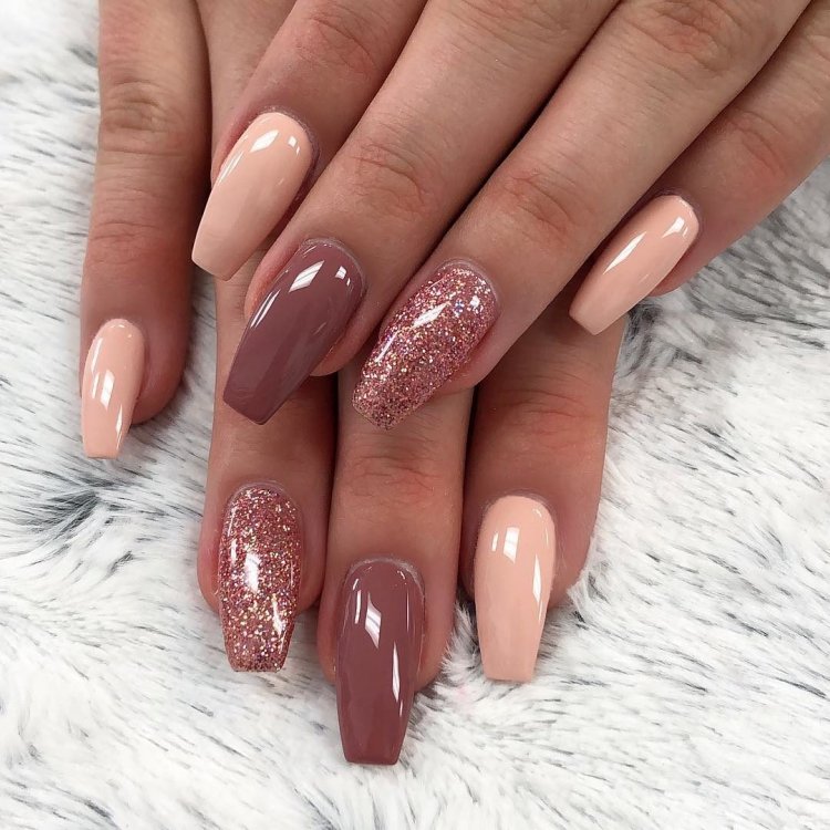 Гелеві нігті