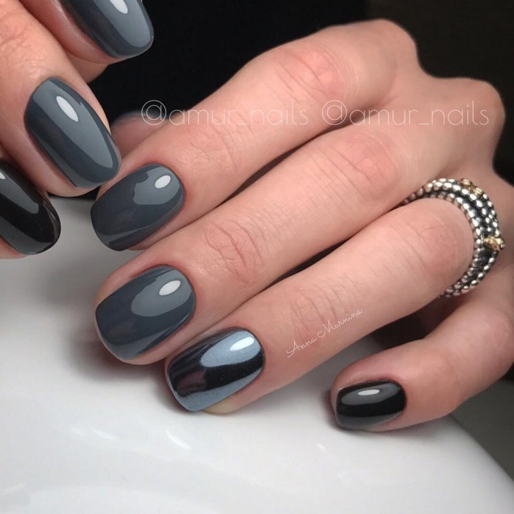 Темно серые ногти