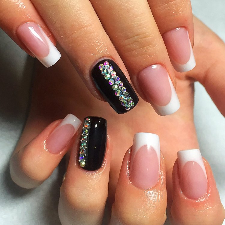 Нарощені нігті