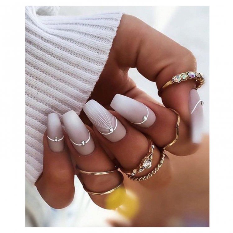 Нігті Розкішні та стильні