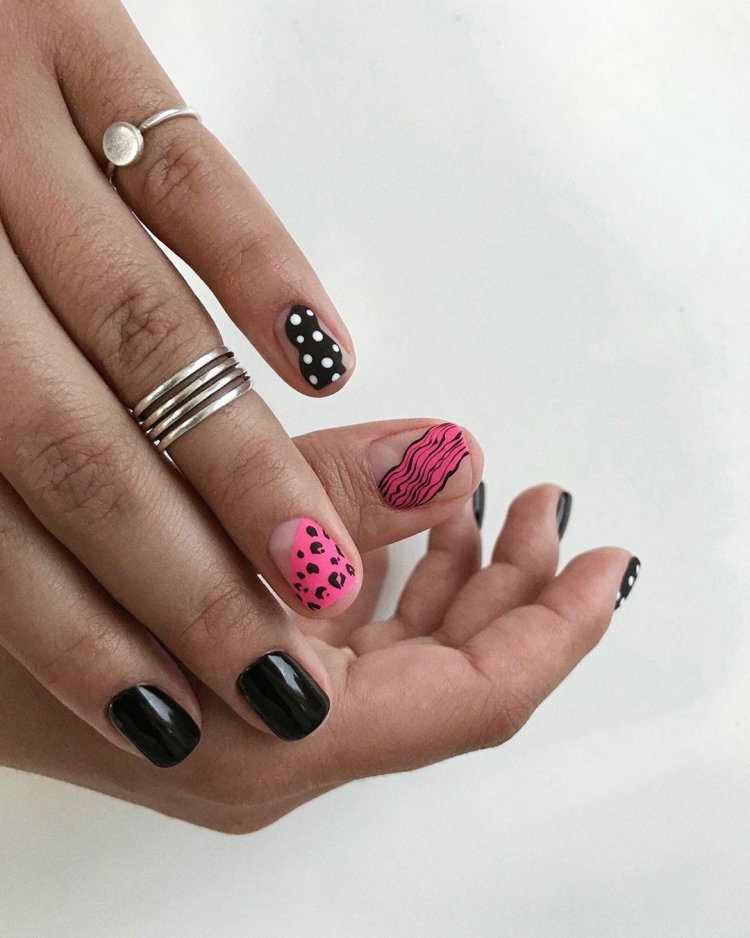 Розовый маникюр подростку