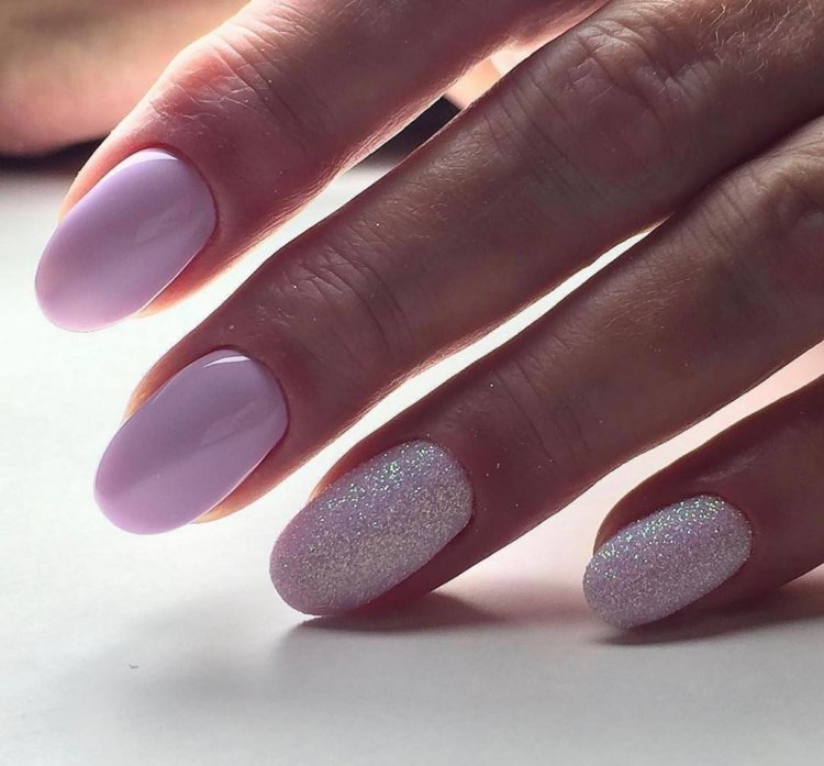 Кругла форма нігтів