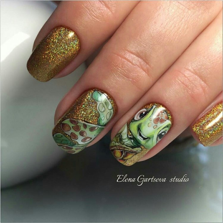 Маникюр с черепахой дизайн