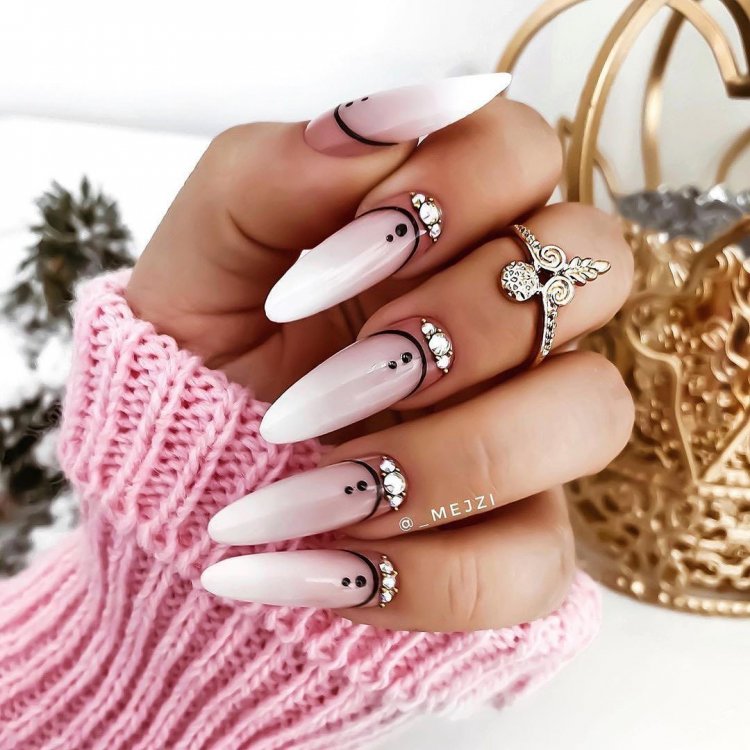 Нігті довгі красиві 2017