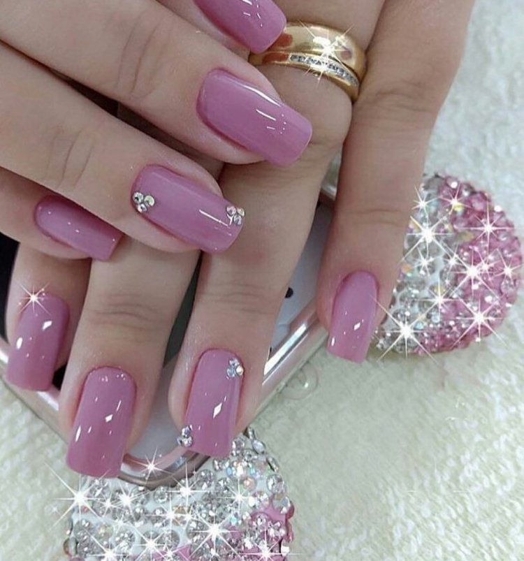 Гарне покриття нігтів