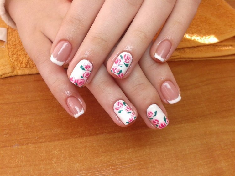 Наклейки на ногти