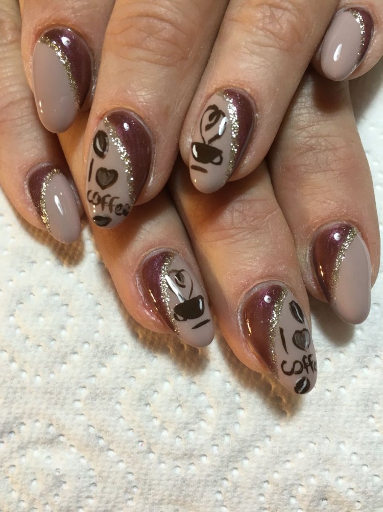 Кавовий манікюр