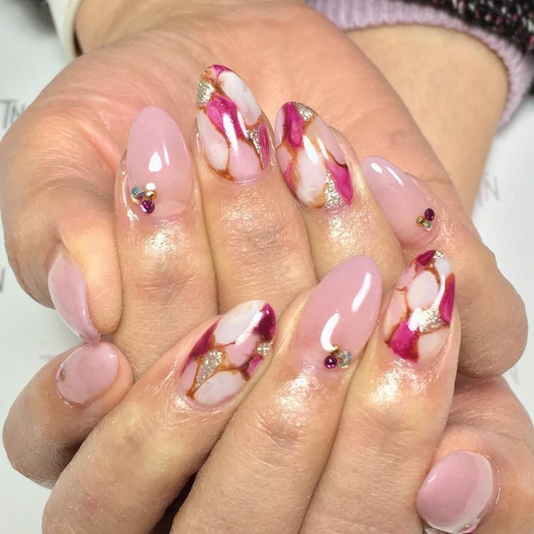 Маникюр для женщины 50 лет